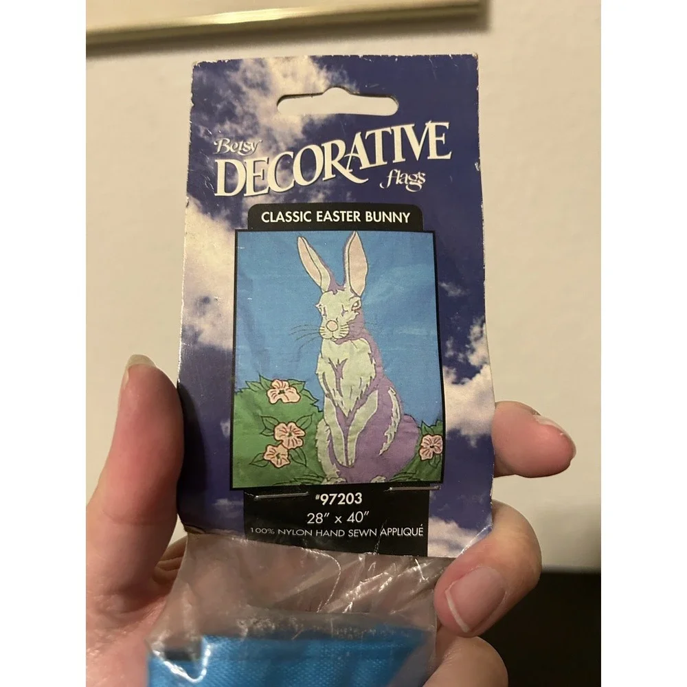 Betsy Decorative Flags Classic Easter Bunny Flag Indoor Outdoor New 28